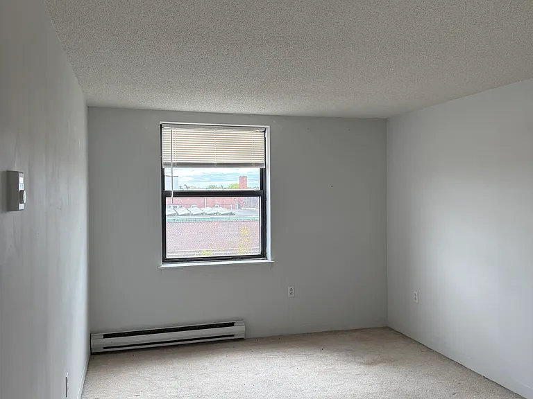 5 Bank St #5G — Photo 3