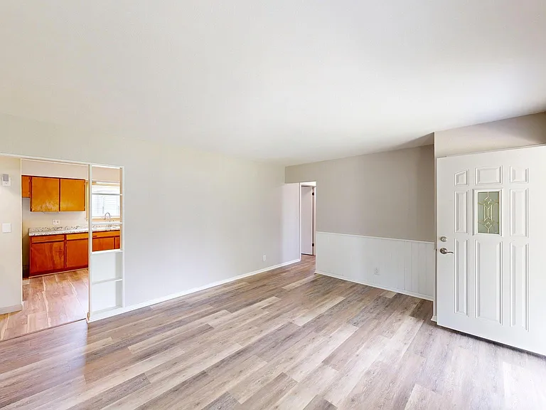 5108 Breezeway Dr — Photo 5
