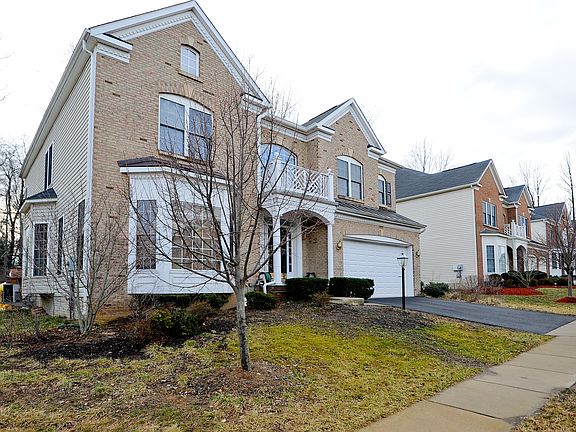 3rd image of 13675 Sweet Woodruff Ln