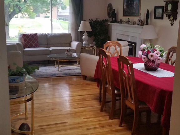 5th image of 2219 E Fisher Ln