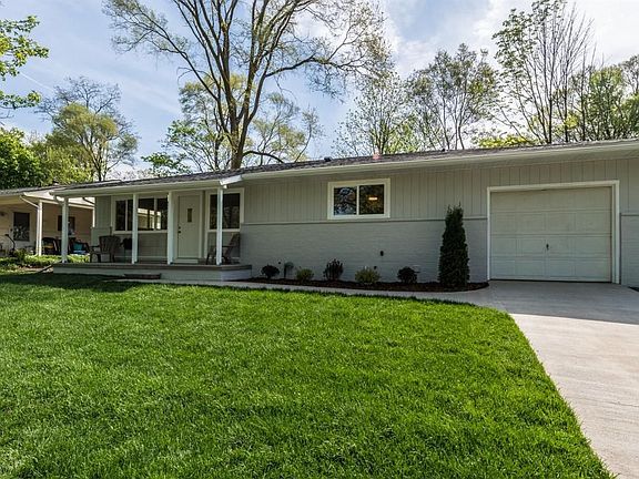 2nd image of 1054 Westaire Way