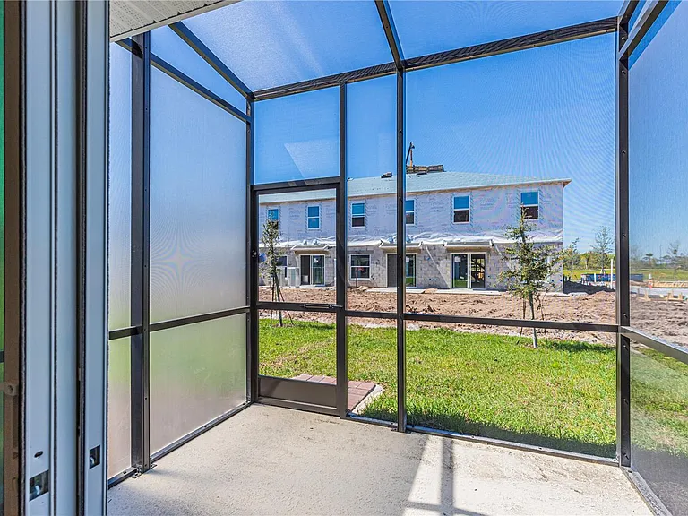 5082 Rain Shadow Dr — Photo 10