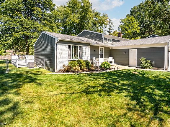 2nd image of 26956 Southwood Ln
