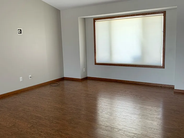 301 Grovebrook Ct — Photo 7