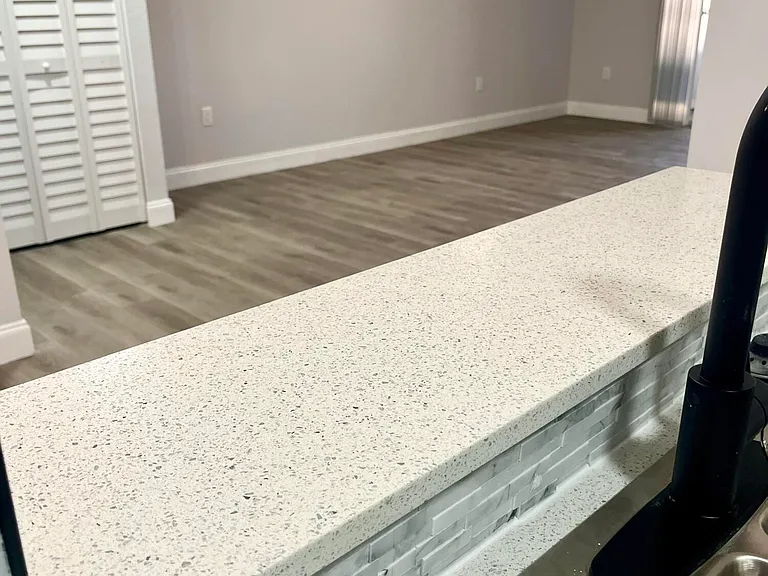 2820 N Oakland Forest Dr #203 — Photo 4