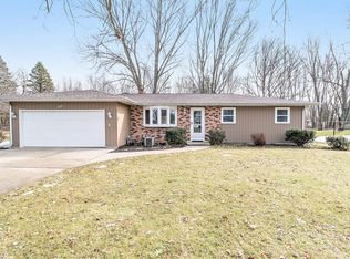 1793 Lakeside Dr, Ceresco, MI 49033