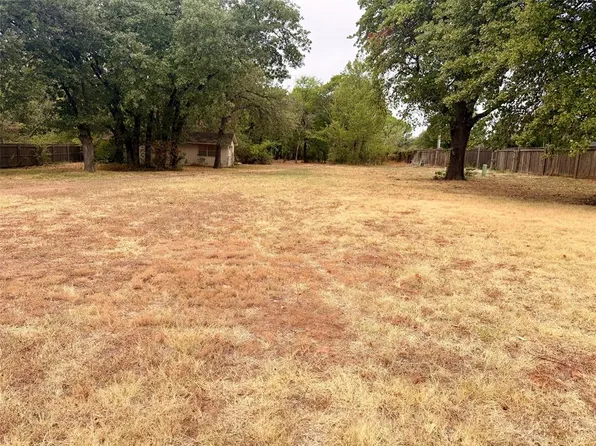 1928 Carleton Ln Lot 6, Shawnee, OK 74804
