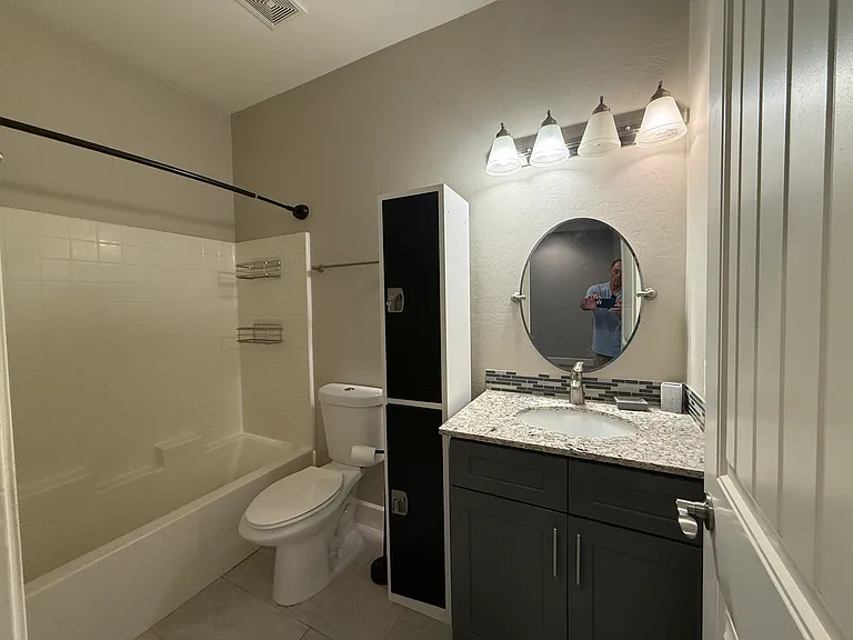1406 W Main St #104 — Photo 21