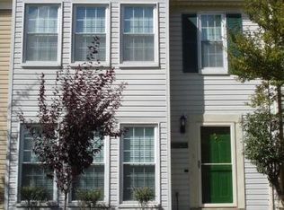 2926 Strauss Ter, Silver Spring, MD 20904