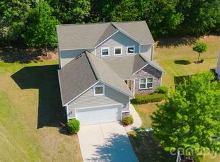 504 Twelve Oaks Ln, Fort Mill, SC 29708