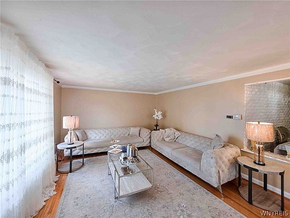 4th image of 45 Fairelm Ln