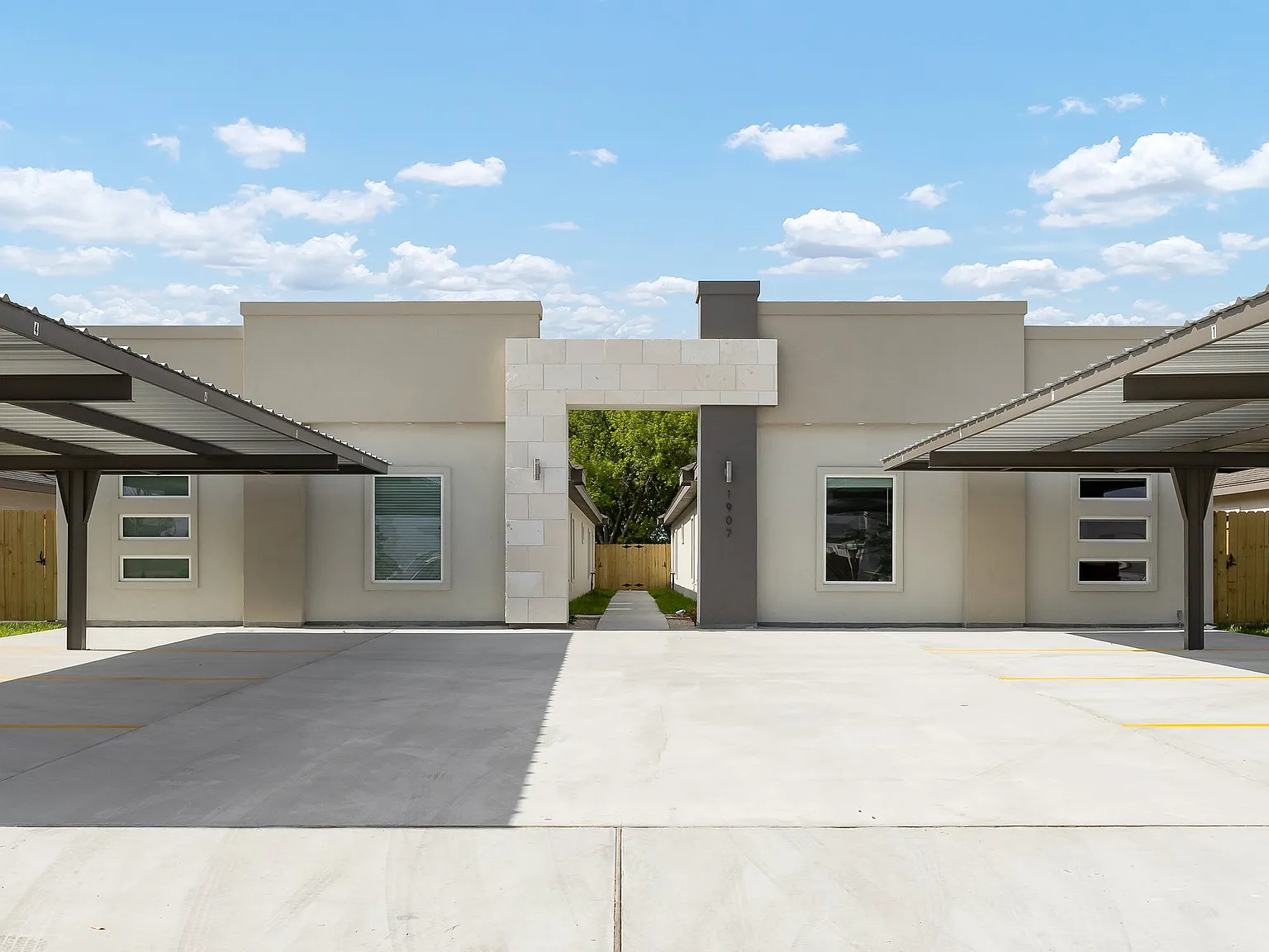 1907 West Violet Drive - 3 — Photo 1