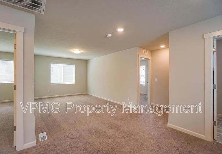 11603 NE 138th Ave — Photo 20