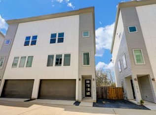 4813 Martin Oaks Ln, Houston, TX 77018