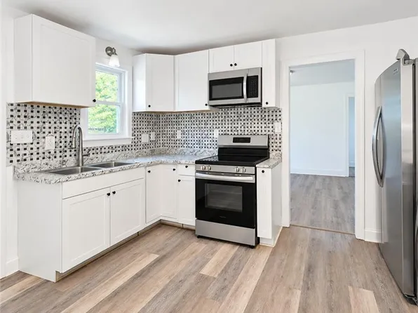 2630 Woodland Ave, Norfolk, VA 23504