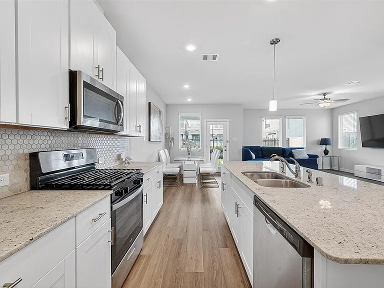 14839 Slow River Ave — Photo 18