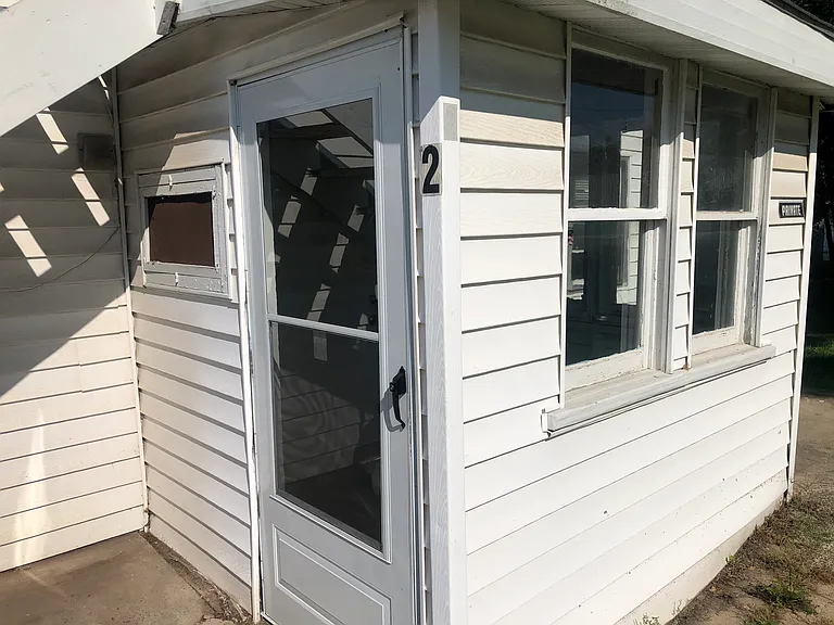 Front porch entrance