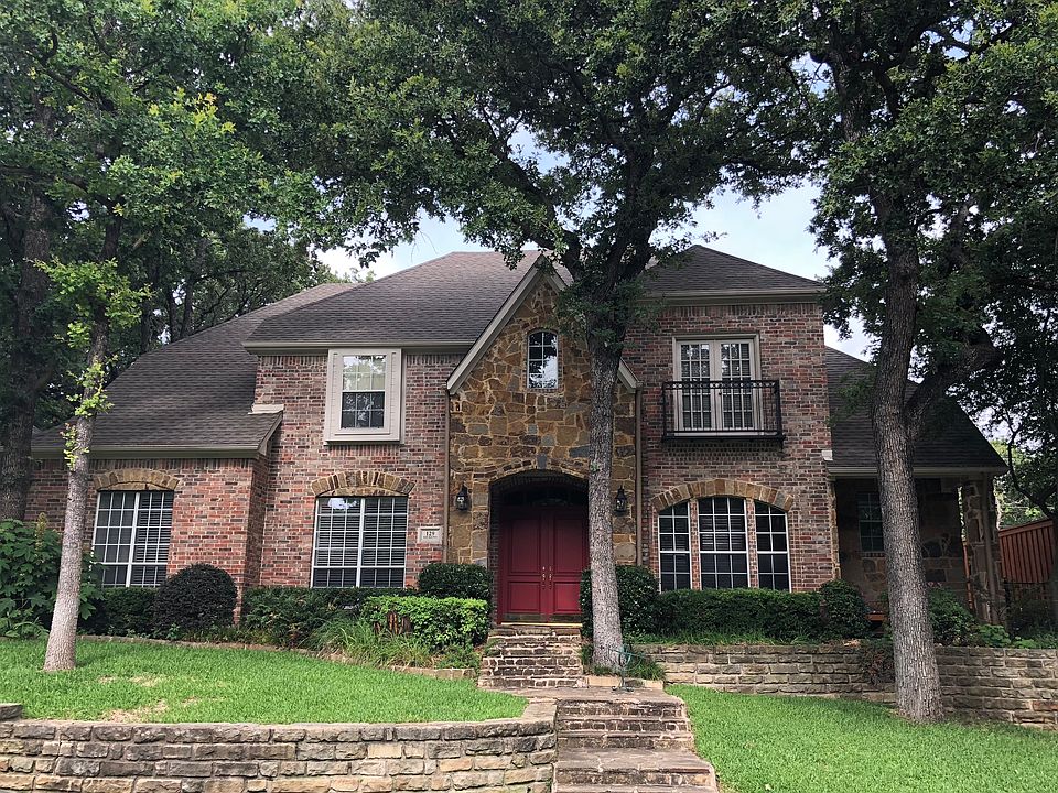 1st image of 129 Dickens Dr