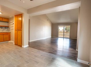 1736-8 Olive Ave #D, El Centro, CA 92243