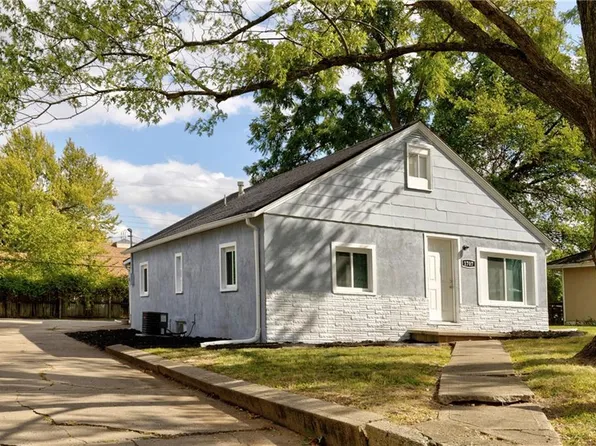 1707 Tilden St, Kansas City, MO 64126