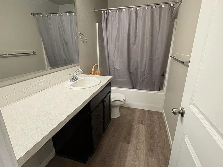 10201 Longtail Dr — Photo 10