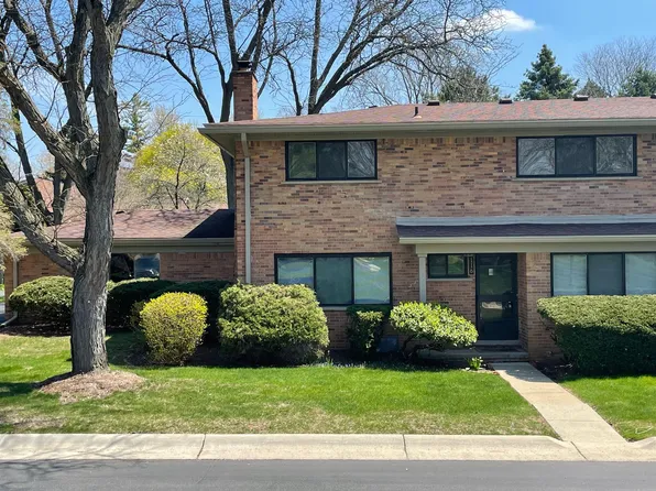 116 E Hickory Grove Rd, Bloomfield Hills, MI 48304