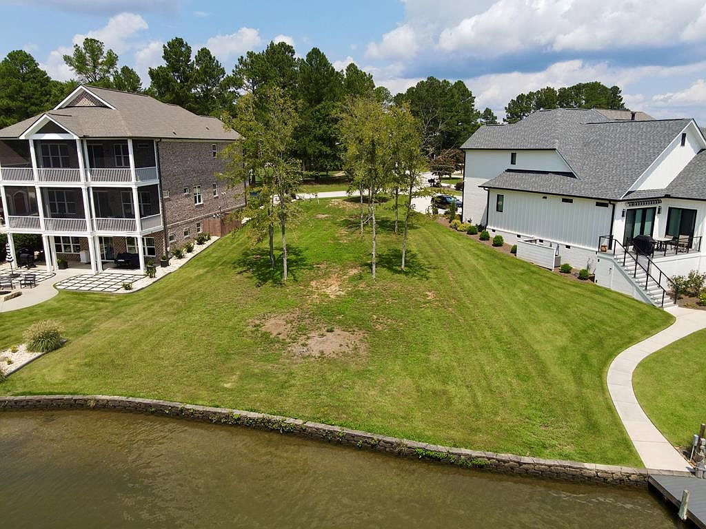 522 Grand Harbor Blvd