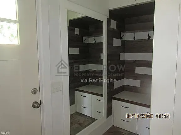 1063 Quarry Ave NW #2 — Photo 4