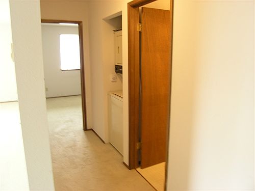 4th image of 1051 SE 8th Ave APT A101