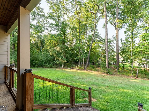 4th image of 476 Quail Ridge Ct NE