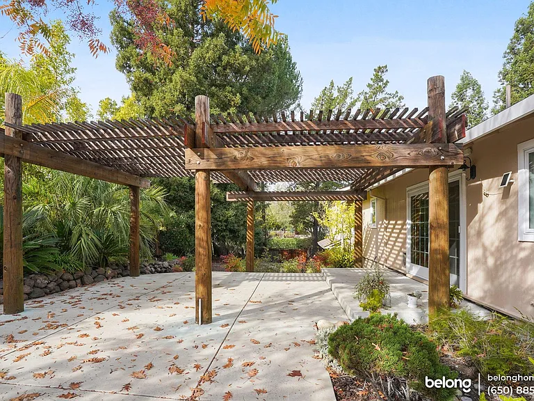 4205 Walnut Blvd — Photo 6