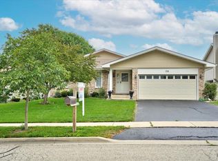 133 S Pershing Ave, Mundelein, IL 60060