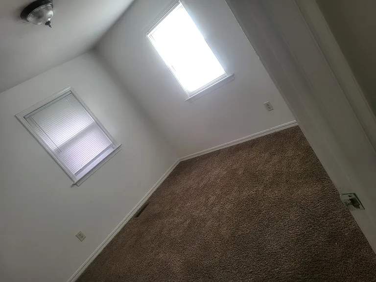 7459 E 30th Pl — Photo 11