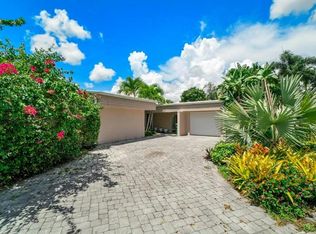 4905 Umbrella Tree Ln, Tamarac, FL 33319