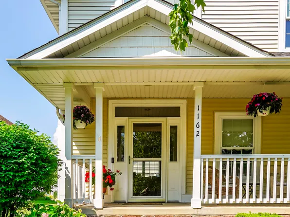 1162 Chesterfield Ave, Burns Harbor, IN 46304