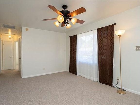 3rd image of 3523 Griffin Ave