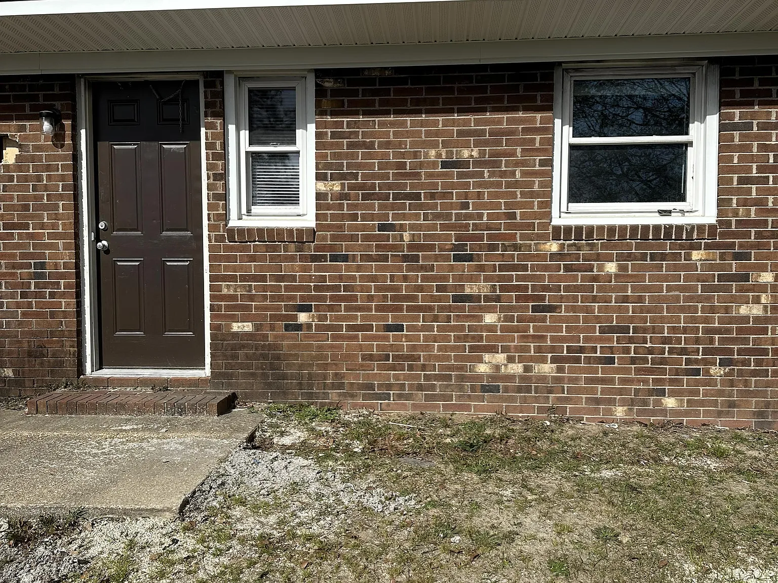 1051-D Rulnick Street - 1 — Photo 2