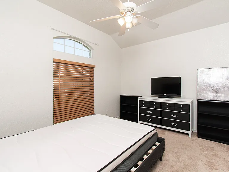 4310 Neta Dr — Photo 15