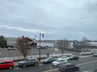 168 Humphrey St #1-1-U, Swampscott, MA 01907