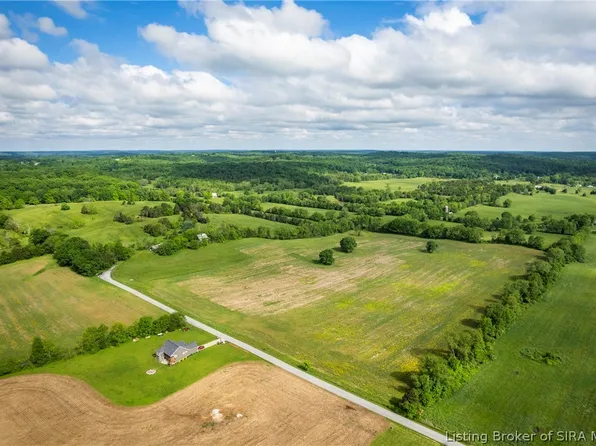 3590 Pinaire Lane NW, Ramsey, IN 47166