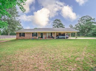1106 Underwood Rd, Marshall, TX 75672