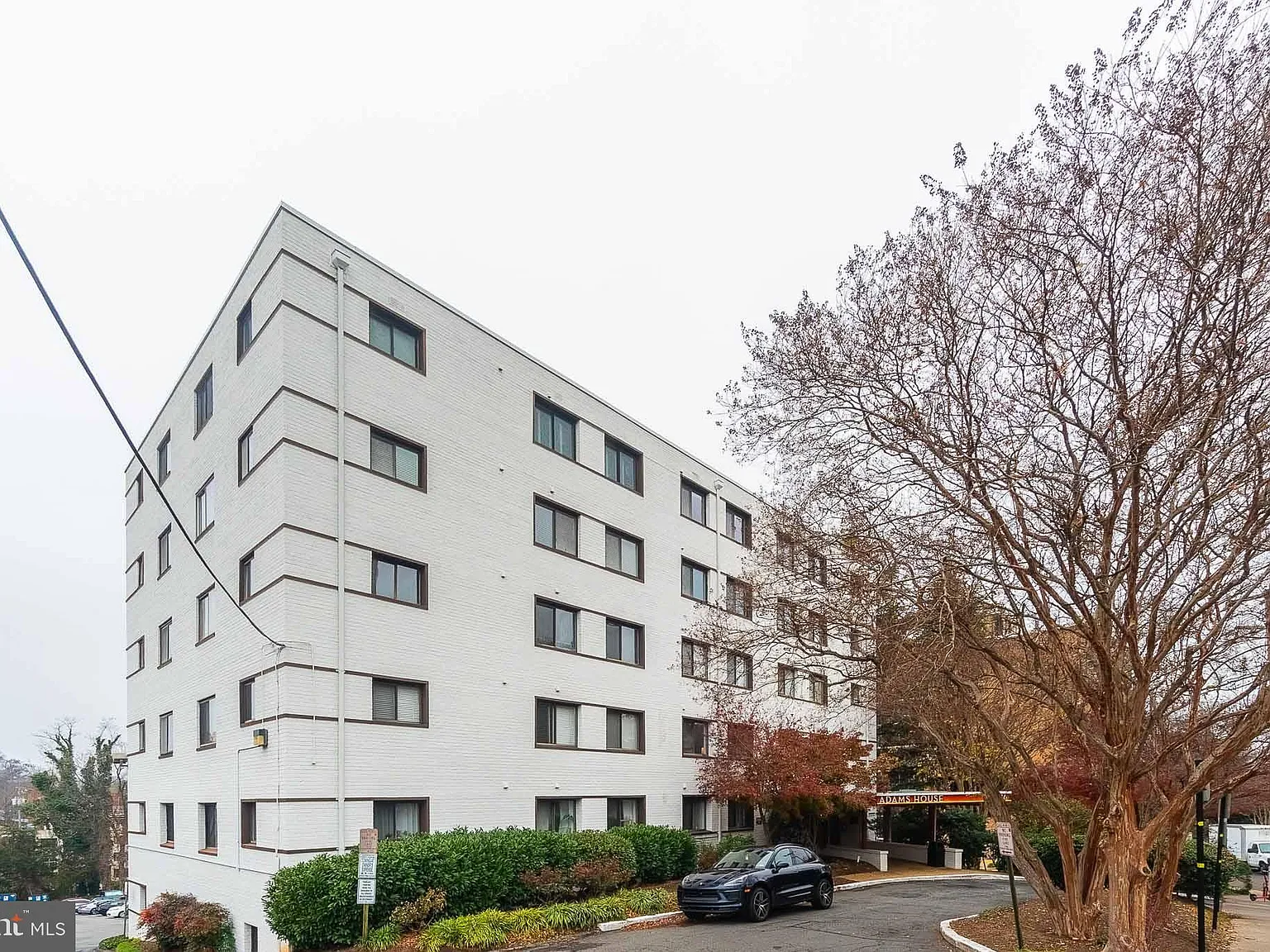 1 bed, 1.0 bath, 723 sqft, $2,075 — Photo 3