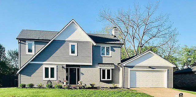 8111 Warbler Way photo 1