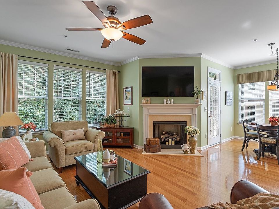 1st image of 6202 Braidwood Ct
