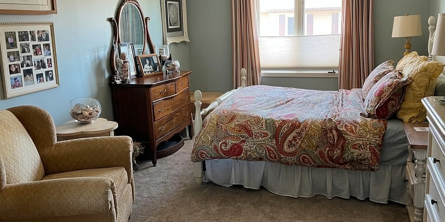3 bed, 2000 sqft, $2,450 — Photo 2