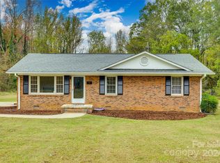 7 Moore St, York, SC 29745