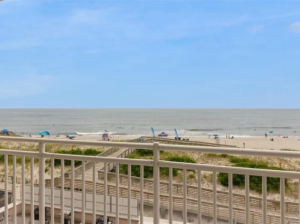 830 Shore Rd #4a & 4b, Long Beach, NY 11561