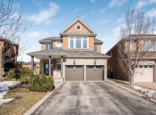 46 Customline Dr, Brampton, ON L7A 3C2