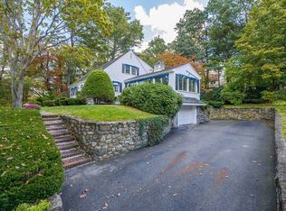 103 Burlington St, Lexington, MA 02420