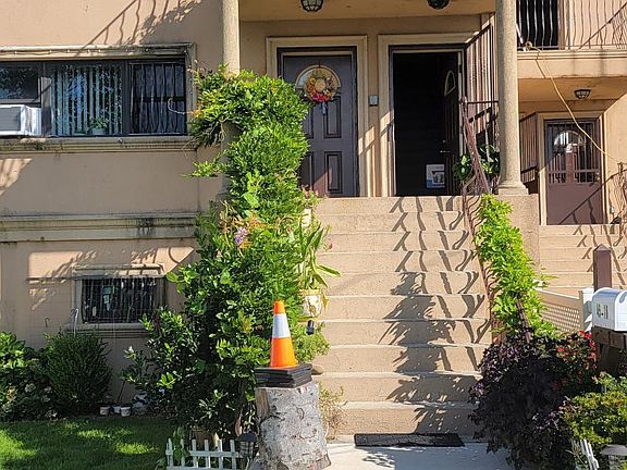 5th image of 4518 Norton Ave